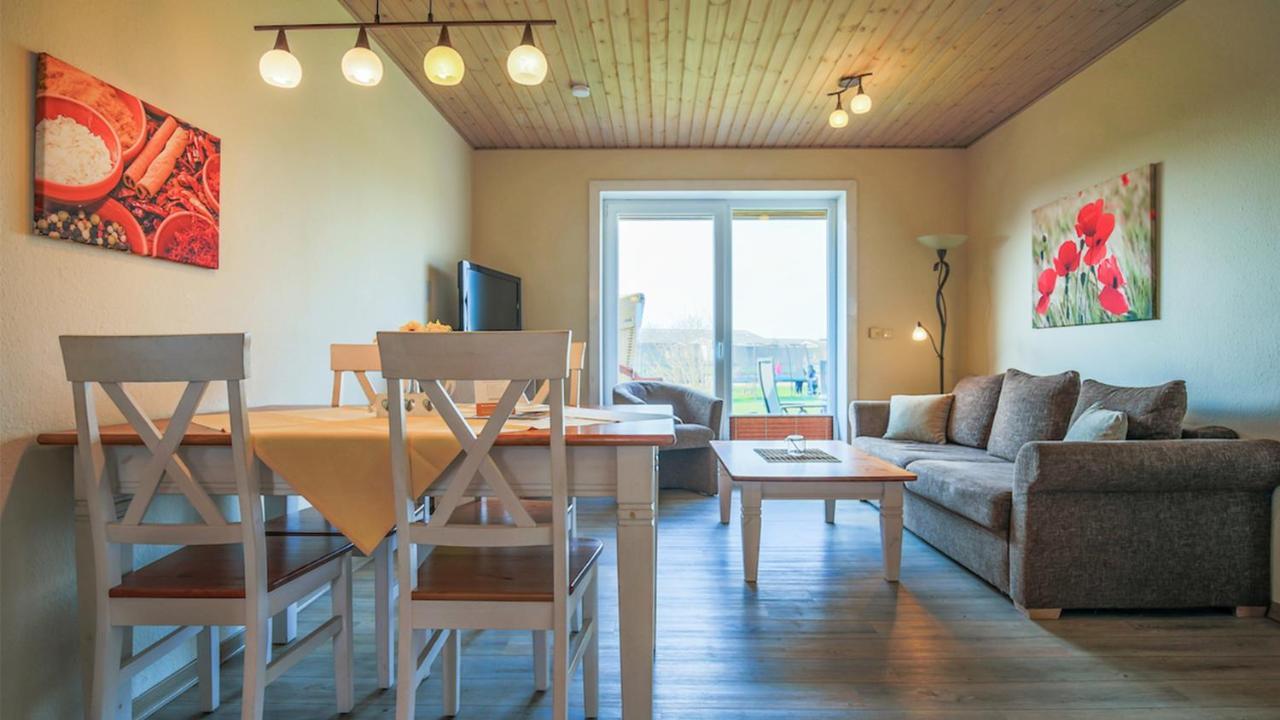 Buedlfarm - Der Familien-Erlebnishof In Strandnaehe Fehmarn Buitenkant foto